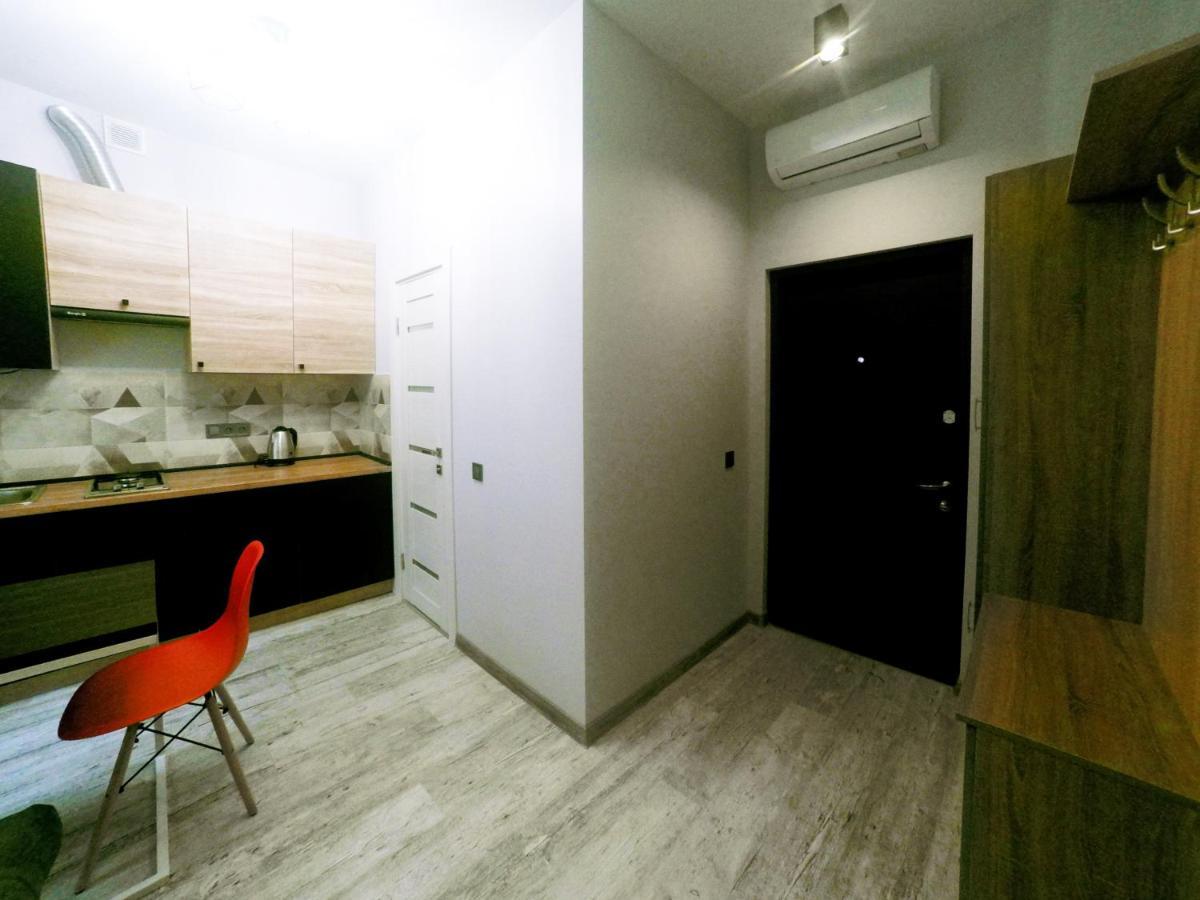 Lion King Lesya Apartment ลวีฟ ภายนอก รูปภาพ